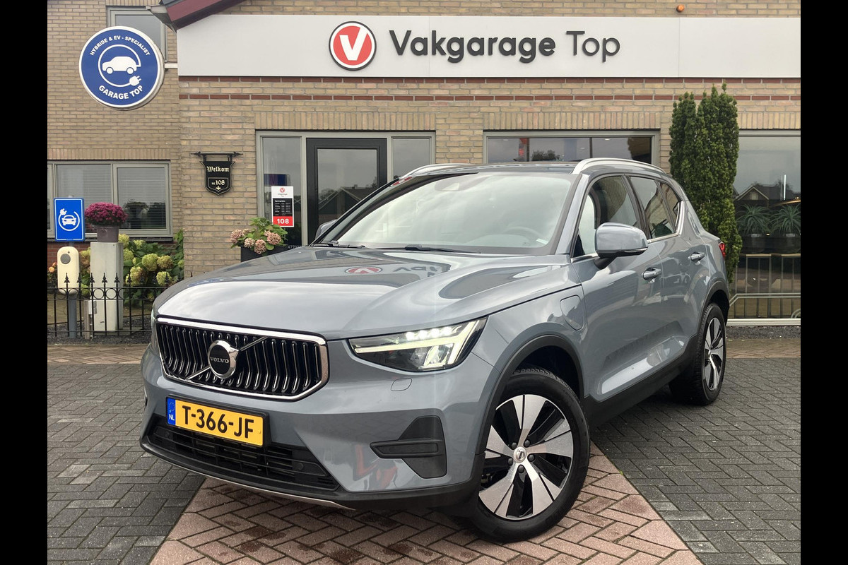 Volvo XC40 1.5 T4 Plug-in hybrid Core Bright | WinterPack | Camera | NAP