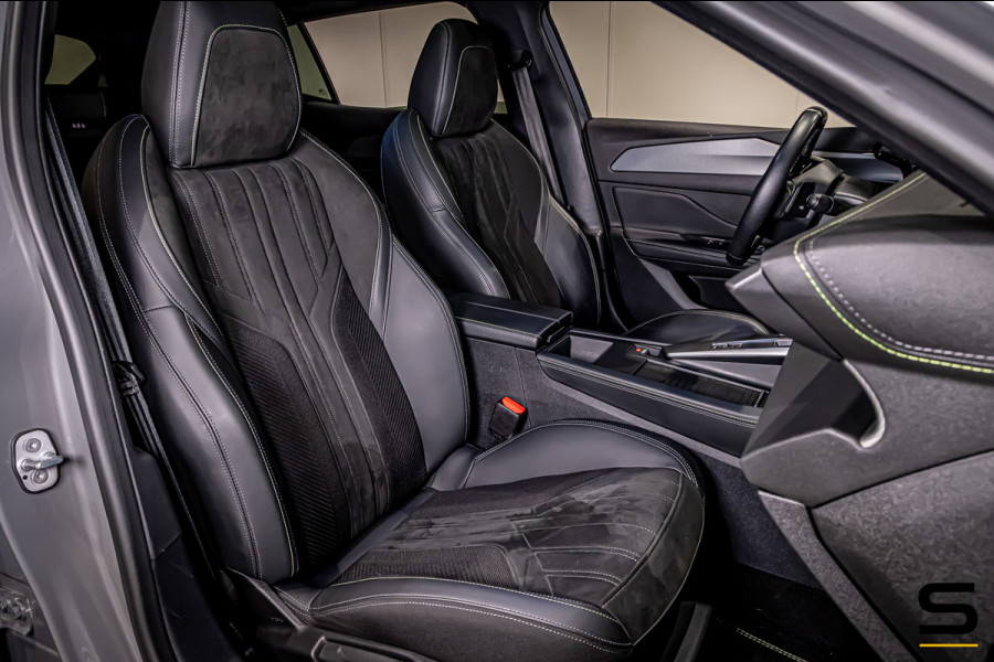 Peugeot 408 1.2 PureTech GT 130 EAT8|Pano|Full Options|1eig