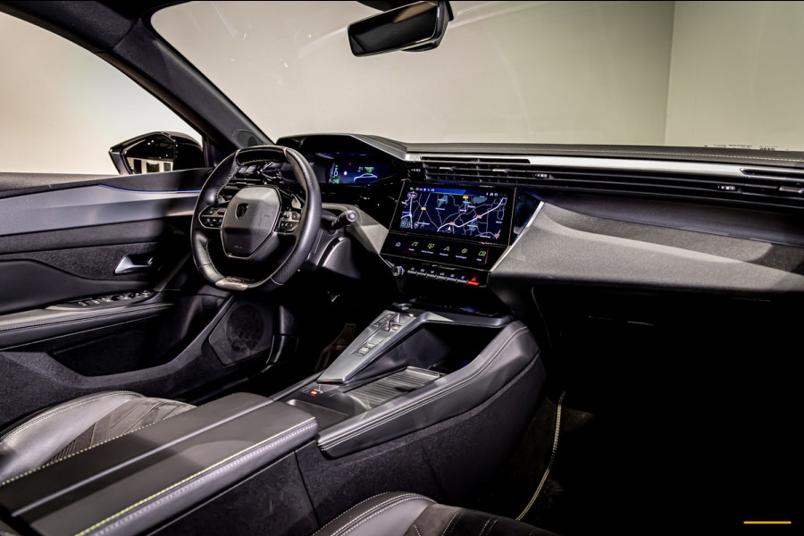 Peugeot 408 1.2 PureTech GT 130 EAT8|Pano|Full Options|1eig
