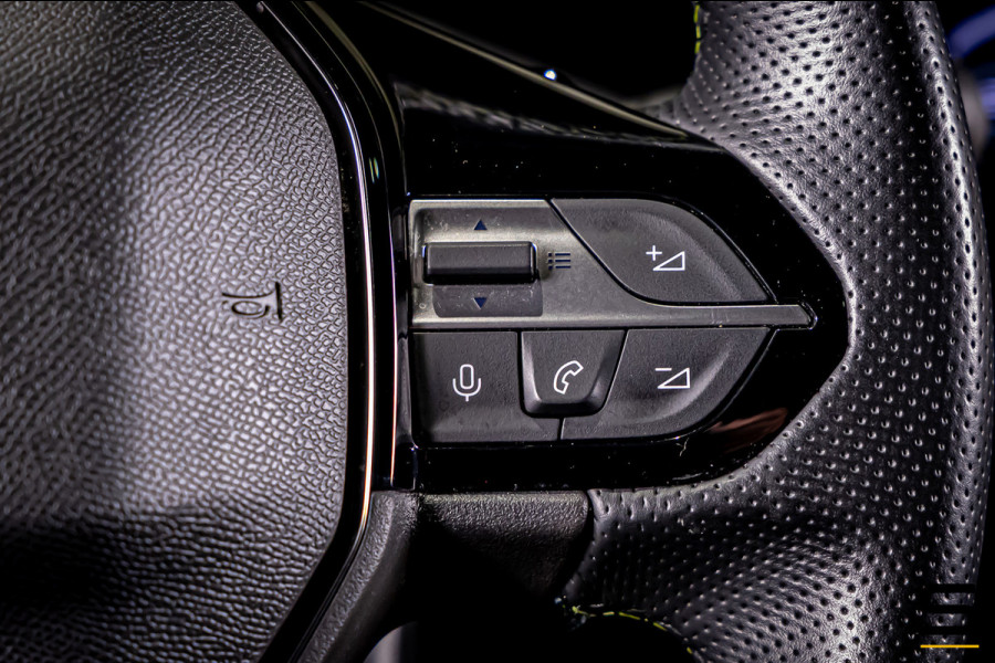 Peugeot 408 1.2 PureTech GT 130 EAT8|Pano|Full Options|1eig
