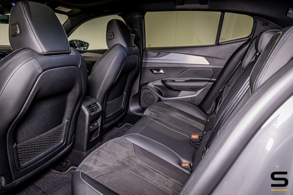 Peugeot 408 1.2 PureTech GT 130 EAT8|Pano|Full Options|1eig