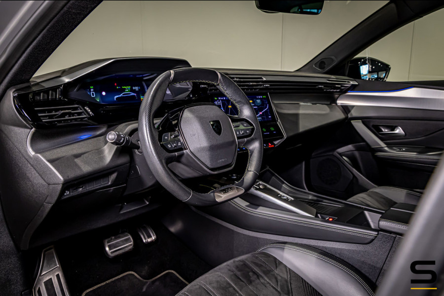 Peugeot 408 1.2 PureTech GT 130 EAT8|Pano|Full Options|1eig