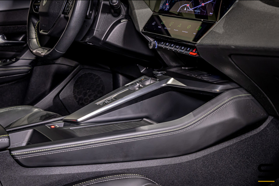 Peugeot 408 1.2 PureTech GT 130 EAT8|Pano|Full Options|1eig