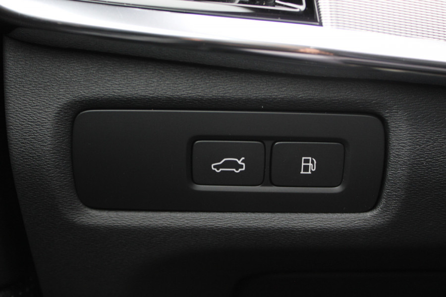 Volvo V90 2.0 T8 Plug-in hybrid AWD Ultimate Dark | Panoramadak | Head-Up | H/K | Memory