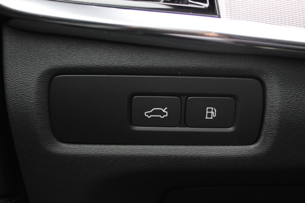 Volvo V90 2.0 T8 Plug-in hybrid AWD Ultimate Dark | Panoramadak | Head-Up | H/K | Memory