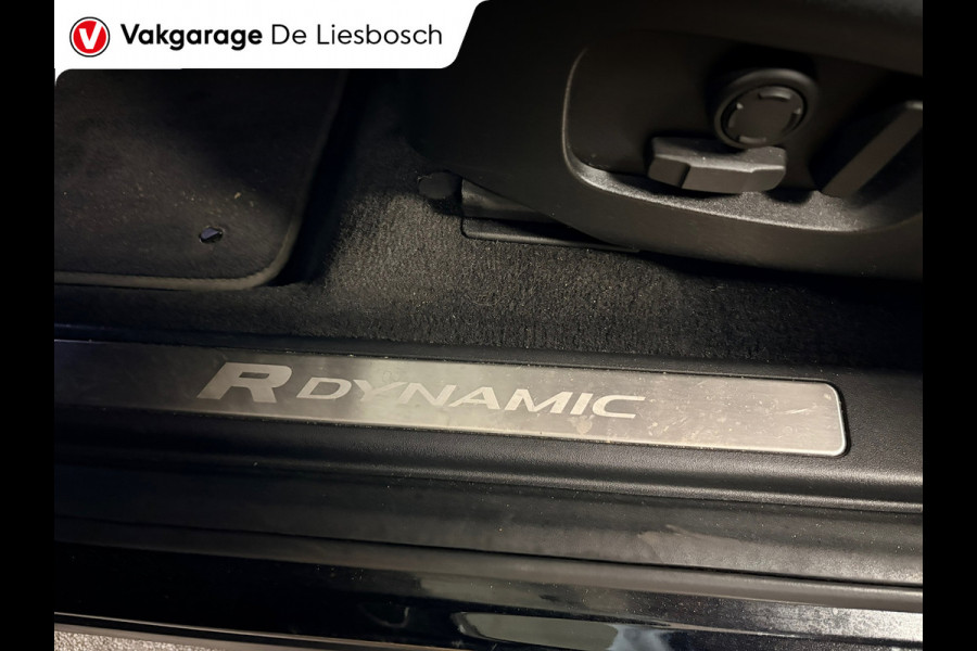 Land Rover Discovery Sport P300e 1.5 R-Dynamic HSE/ leder / Panoramadak / Meridian / 360 camera / head-up