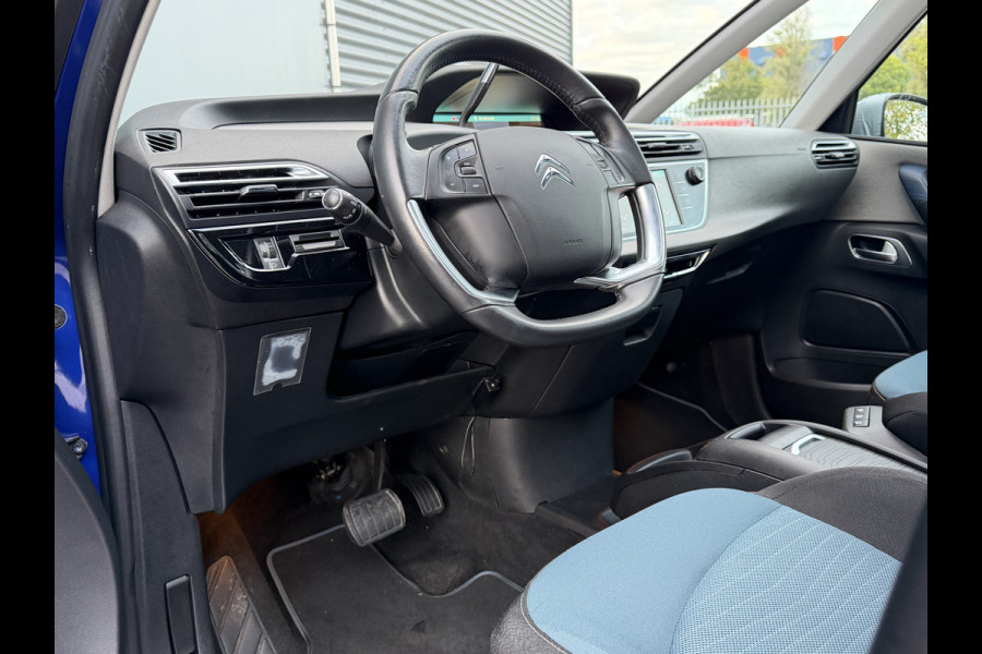 Citroën Grand C4 Picasso BWJ 2018 | 1.2T 131PK AUTOMAAT (OLIEVERBRUIK) | TREKHAAK | PANO DAK | CLIMA | NAVI | CAMERA A | PDC 2X |