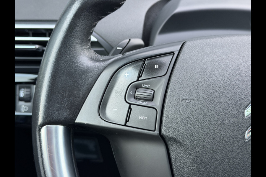 Citroën Grand C4 Picasso BWJ 2018 | 1.2T 131PK AUTOMAAT (OLIEVERBRUIK) | TREKHAAK | PANO DAK | CLIMA | NAVI | CAMERA A | PDC 2X |