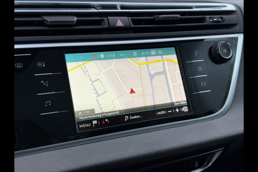 Citroën Grand C4 Picasso BWJ 2018 | 1.2T 131PK AUTOMAAT (OLIEVERBRUIK) | TREKHAAK | PANO DAK | CLIMA | NAVI | CAMERA A | PDC 2X |