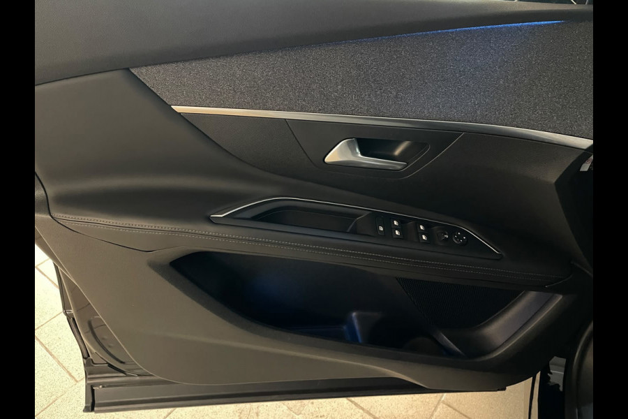 Peugeot 3008 1.2 PureTech Allure AUTOMAAT AIRCO NAVI CRUISE BLUETOOTH VELGEN PRIVACYGLAS TREKHAAK ZEER NETTE AUTO