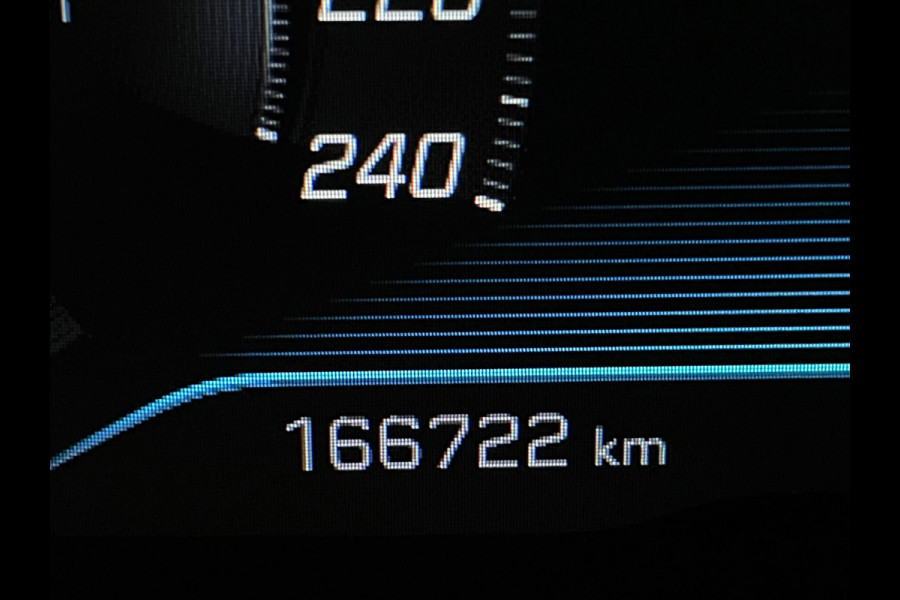Peugeot 3008 1.2 PureTech Allure AUTOMAAT AIRCO NAVI CRUISE BLUETOOTH VELGEN PRIVACYGLAS TREKHAAK ZEER NETTE AUTO