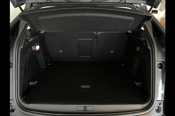 Peugeot 3008 1.2 PureTech Allure AUTOMAAT AIRCO NAVI CRUISE BLUETOOTH VELGEN PRIVACYGLAS TREKHAAK ZEER NETTE AUTO