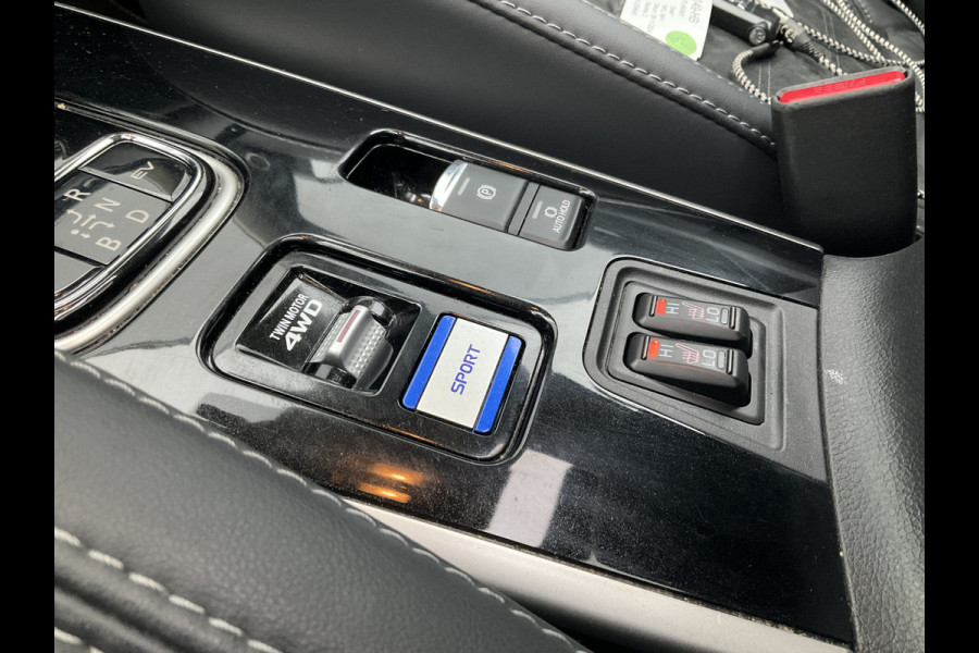 Mitsubishi Outlander 2.4 PHEV Intense+ Vol opties! Dak H.Leer Trekhaak 360Cam