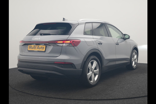 Audi Q4 e-tron 40 Edition 77 kWh 204pk Dealer O.H. | SOH 95,7% | Adaptive Cruise | Head Up | Camera | Sportstoelen Memory & Verwarmd | Stuur Verwarmd | Apple Carplay | Navigatie | DAB | 19"L.M |