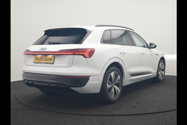 Audi Q8 e-tron 55 Quattro S Line 115 kWh 408pk Dealer O.H. | SOH 97,5% | Adaptive Cruise | Matrix LED | 360 Camera | Bang & Olufsen | Alcantara Sportstoelen Memory & Verwarmd | Sfeerverlichting | Keyless | BLIS | Navigatie | DAB | Virtual | 20"L.M |