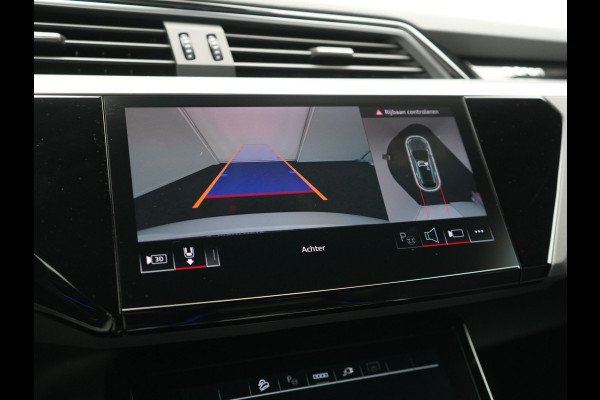 Audi Q8 e-tron 55 Quattro S Line 115 kWh 408pk Dealer O.H. | SOH 97,5% | Adaptive Cruise | Matrix LED | 360 Camera | Bang & Olufsen | Alcantara Sportstoelen Memory & Verwarmd | Sfeerverlichting | Keyless | BLIS | Navigatie | DAB | Virtual | 20"L.M |