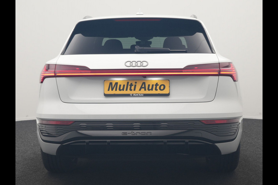 Audi Q8 e-tron 55 Quattro S Line 115 kWh 408pk Dealer O.H. | SOH 97,5% | Adaptive Cruise | Matrix LED | 360 Camera | Bang & Olufsen | Alcantara Sportstoelen Memory & Verwarmd | Sfeerverlichting | Keyless | BLIS | Navigatie | DAB | Virtual | 20"L.M |
