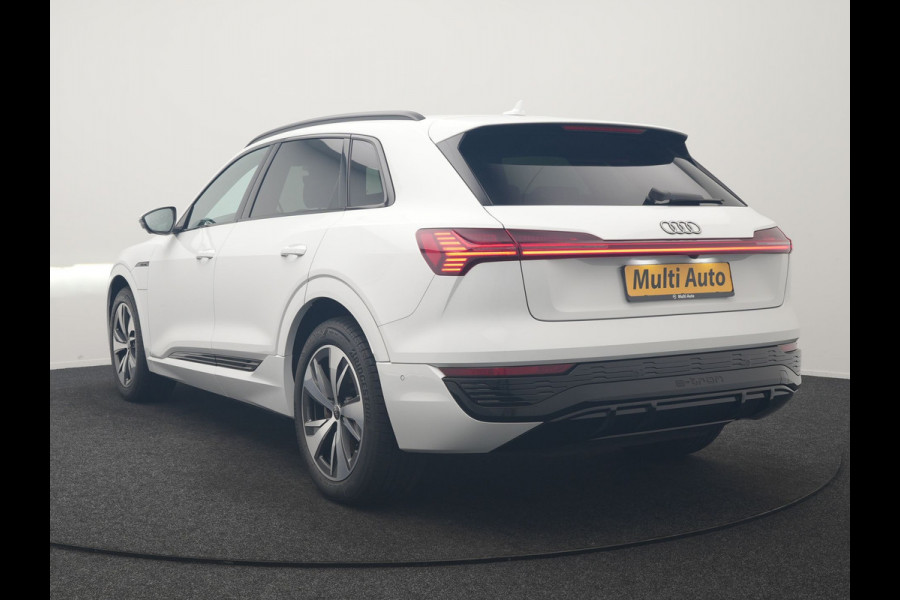 Audi Q8 e-tron 55 Quattro S Line 115 kWh 408pk Dealer O.H. | SOH 97,5% | Adaptive Cruise | Matrix LED | 360 Camera | Bang & Olufsen | Alcantara Sportstoelen Memory & Verwarmd | Sfeerverlichting | Keyless | BLIS | Navigatie | DAB | Virtual | 20"L.M |