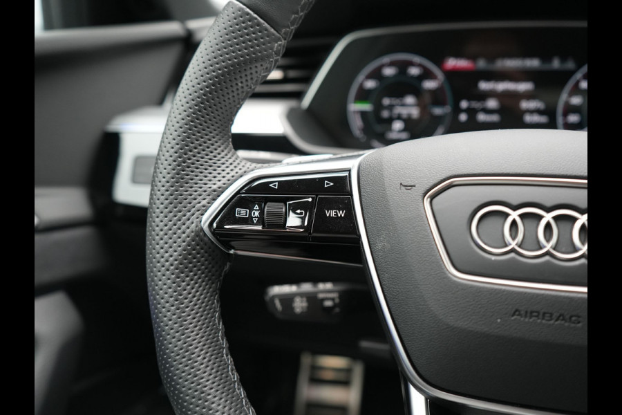 Audi Q8 e-tron 55 Quattro S Line 115 kWh 408pk Dealer O.H. | SOH 97,5% | Adaptive Cruise | Matrix LED | 360 Camera | Bang & Olufsen | Alcantara Sportstoelen Memory & Verwarmd | Sfeerverlichting | Keyless | BLIS | Navigatie | DAB | Virtual | 20"L.M |