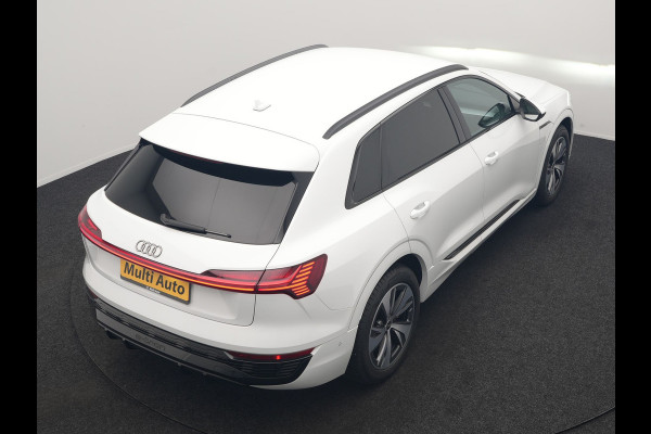 Audi Q8 e-tron 55 Quattro S Line 115 kWh 408pk Dealer O.H. | SOH 97,5% | Adaptive Cruise | Matrix LED | 360 Camera | Bang & Olufsen | Alcantara Sportstoelen Memory & Verwarmd | Sfeerverlichting | Keyless | BLIS | Navigatie | DAB | Virtual | 20"L.M |