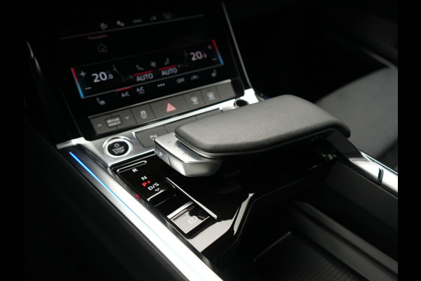 Audi Q8 e-tron 55 Quattro S Line 115 kWh 408pk Dealer O.H. | SOH 97,5% | Adaptive Cruise | Matrix LED | 360 Camera | Bang & Olufsen | Alcantara Sportstoelen Memory & Verwarmd | Sfeerverlichting | Keyless | BLIS | Navigatie | DAB | Virtual | 20"L.M |