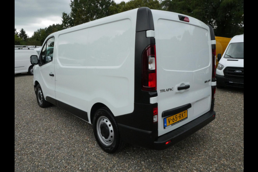 Renault Trafic 2.0 dCi 130PK L1H1 Airco Camera PDC voor en achter