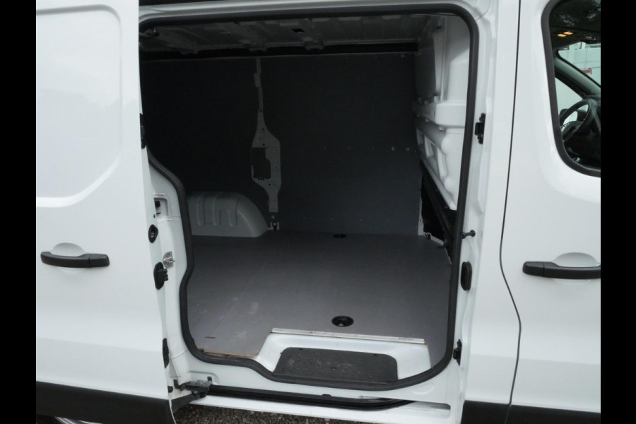 Renault Trafic 2.0 dCi 130PK L1H1 Airco Camera PDC voor en achter