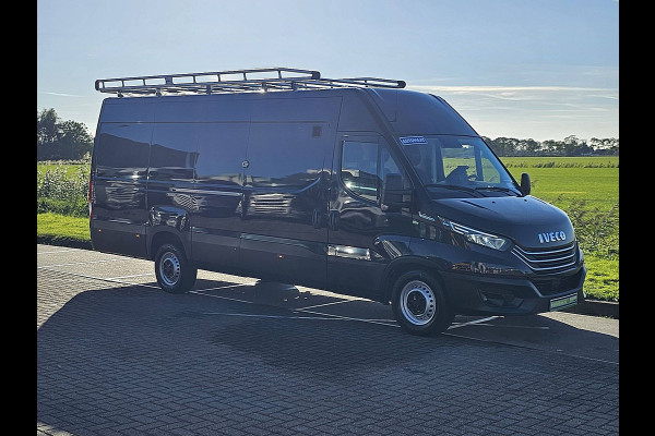 Iveco Daily 35S14V 2.3 410 L4H2 Cruise control, Airco, Carplay, Navi, Camera, Climate control, Led