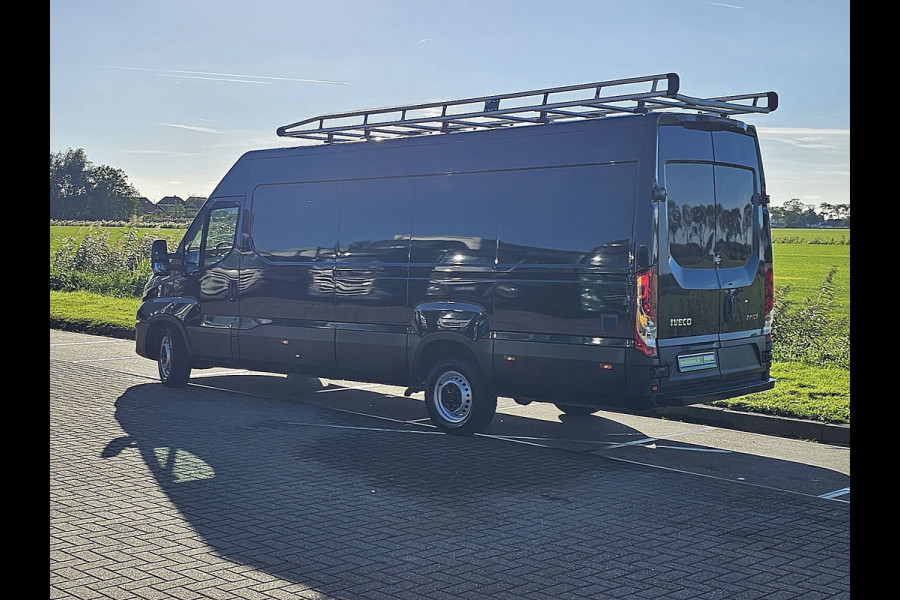 Iveco Daily 35S14V 2.3 410 L4H2 Cruise control, Airco, Carplay, Navi, Camera, Climate control, Led