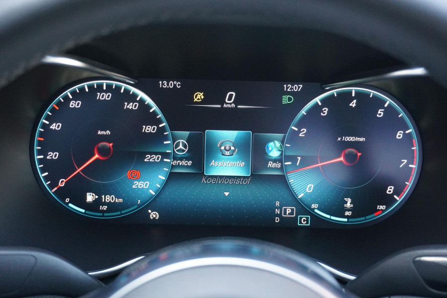 Mercedes-Benz C-Klasse 180 Business Solution AMG + CAMERA / LEDER / MULTIBEAM LED / DODEHOEK