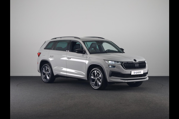 Škoda Kodiaq 1.5 TSI Sportline Business 150 pk Automaat (DSG) | Navigatie | Parkeersensoren | Achteruitrijcamera | Alcantara bekleding | Stoelverwarming | Elektr. Achterklep | Apple carplay / Android auto |