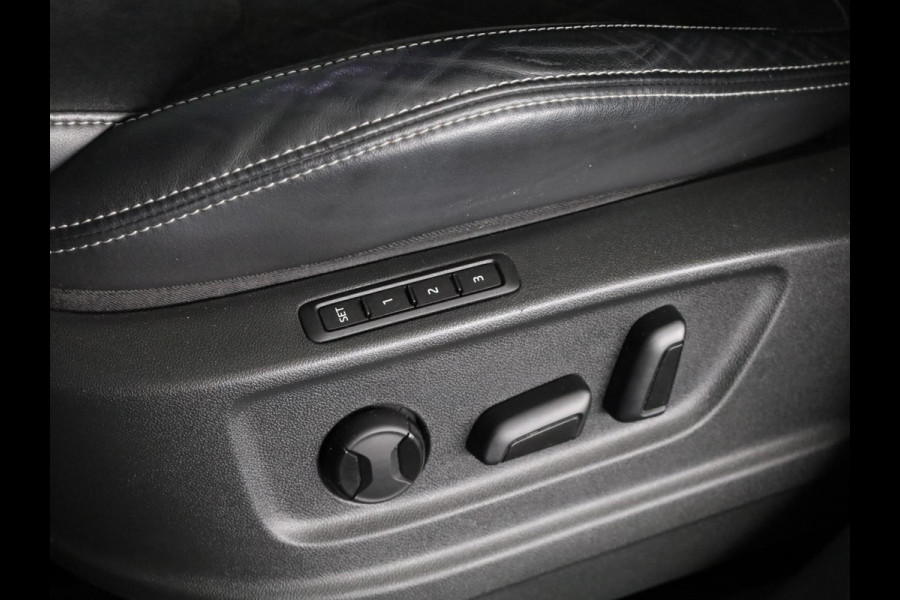 Škoda Kodiaq 1.5 TSI Sportline Business 150 pk Automaat (DSG) | Navigatie | Parkeersensoren | Achteruitrijcamera | Alcantara bekleding | Stoelverwarming | Elektr. Achterklep | Apple carplay / Android auto |
