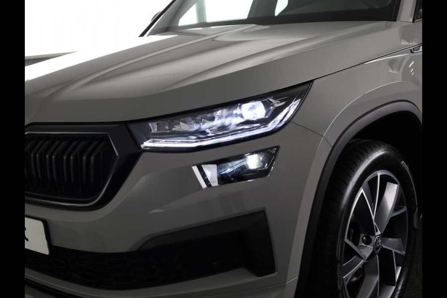 Škoda Kodiaq 1.5 TSI Sportline Business 150 pk Automaat (DSG) | Navigatie | Parkeersensoren | Achteruitrijcamera | Alcantara bekleding | Stoelverwarming | Elektr. Achterklep | Apple carplay / Android auto |
