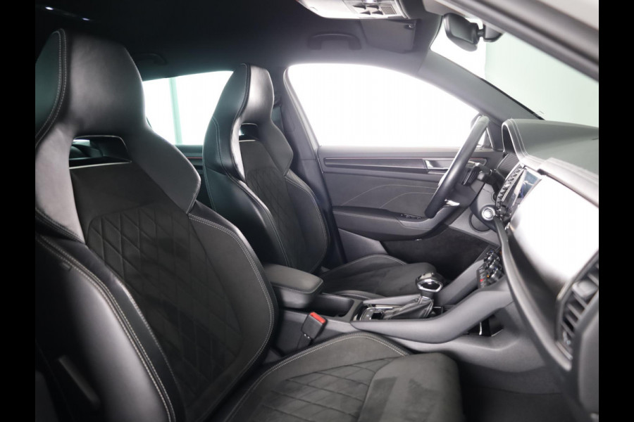 Škoda Kodiaq 1.5 TSI Sportline Business 150 pk Automaat (DSG) | Navigatie | Parkeersensoren | Achteruitrijcamera | Alcantara bekleding | Stoelverwarming | Elektr. Achterklep | Apple carplay / Android auto |