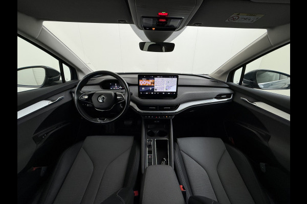 Škoda ENYAQ iV 80 204PK Pano-Dak Adap.Cruise Warmtepomp 3-Zone 20" SOH 90% Ecc Stuur+Stoelverwarming Camera Assistentie Pakket Plus Comfort Plu Apple Carplay Android Auto Draadloze telefoonlader Elek.Achterklep Privacy Glas Dealeronderhouden 1e Eigenaar