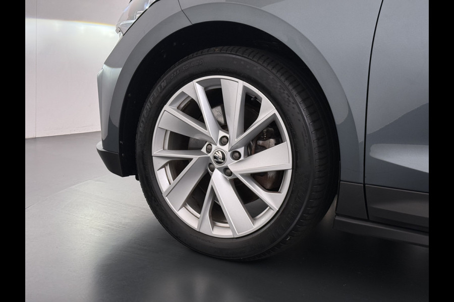 Škoda ENYAQ iV 80 204PK Pano-Dak Adap.Cruise Warmtepomp 3-Zone 20" SOH 90% Ecc Stuur+Stoelverwarming Camera Assistentie Pakket Plus Comfort Plu Apple Carplay Android Auto Draadloze telefoonlader Elek.Achterklep Privacy Glas Dealeronderhouden 1e Eigenaar