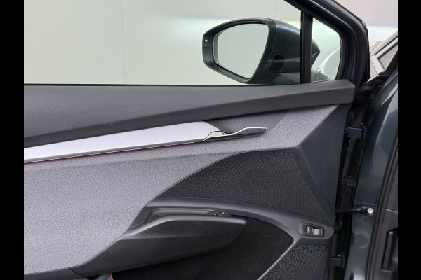 Škoda ENYAQ iV 80 204PK Pano-Dak Adap.Cruise Warmtepomp 3-Zone 20" SOH 90% Ecc Stuur+Stoelverwarming Camera Assistentie Pakket Plus Comfort Plu Apple Carplay Android Auto Draadloze telefoonlader Elek.Achterklep Privacy Glas Dealeronderhouden 1e Eigenaar