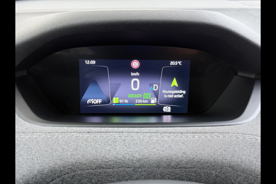 Škoda ENYAQ iV 80 204PK Pano-Dak Adap.Cruise Warmtepomp 3-Zone 20" SOH 90% Ecc Stuur+Stoelverwarming Camera Assistentie Pakket Plus Comfort Plu Apple Carplay Android Auto Draadloze telefoonlader Elek.Achterklep Privacy Glas Dealeronderhouden 1e Eigenaar