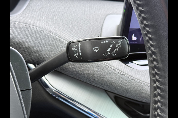 Škoda ENYAQ iV 80 204PK Pano-Dak Adap.Cruise Warmtepomp 3-Zone 20" SOH 90% Ecc Stuur+Stoelverwarming Camera Assistentie Pakket Plus Comfort Plu Apple Carplay Android Auto Draadloze telefoonlader Elek.Achterklep Privacy Glas Dealeronderhouden 1e Eigenaar
