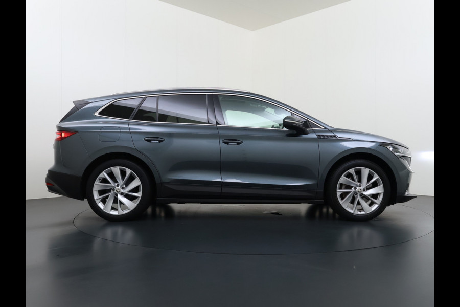 Škoda ENYAQ iV 80 204PK Pano-Dak Adap.Cruise Warmtepomp 3-Zone 20" SOH 90% Ecc Stuur+Stoelverwarming Camera Assistentie Pakket Plus Comfort Plu Apple Carplay Android Auto Draadloze telefoonlader Elek.Achterklep Privacy Glas Dealeronderhouden 1e Eigenaar