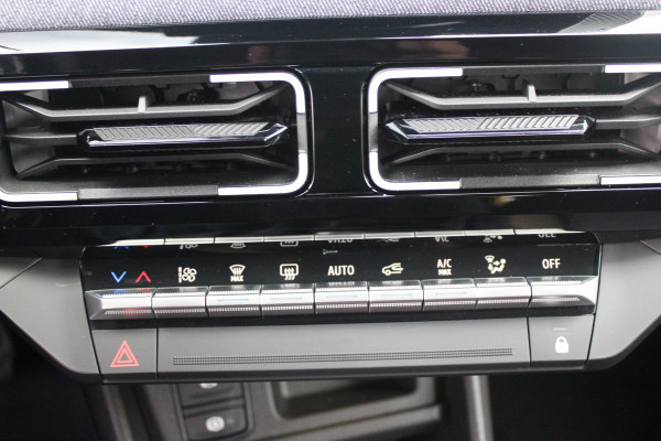 Renault 5 COMFORT RANGE TECHNO 150PK 52 kWh *NIEUWE AUTO!* | PACK WINTER TECHNO: (ELEKTRISCH VERWARMBARE VOORSTOELEN, ELEKTRISCH VERWARMBAAR STUURWIEL, BESTUUDERSSTOEL MET ELEKTRSCH VERSTELBARE LENDESTEUN, IN HOOGTE VERSTELBARE PASSAGIERSSTOEL) | LICHTMETALEN VELGEN 18" | ADAPTIVE CRUISE CONTROL | FULL LED KOPLAMPEN MET FRANSE VLAG | ELEKTRTISCH INKLABARE EN VERWARMBARE BUITENSPIEGELS | ACHTERUITRIJ CAMERA | SFEER VERLICHTING | GOOGLE MAPS NAVIGATIE | DRAADLOZE TELEFOONLADER | PRIVACY GLASS | 100KW SNELLAAD FUNCTIE | DRAADLOZE APPLE CARPLAY/ANDROID AUTO | DAB+ RADIO | SFEER VERL