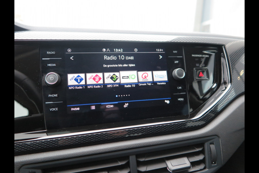 Volkswagen Polo 1.0 TSI 95pk DSG Life Led,Climate control, App-Connect , PDC, LMV15", Stuuwiel multifunctioneel, etc .