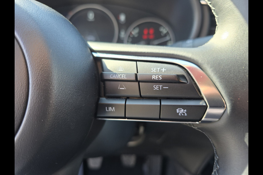 Mazda CX-30 2.5 e-SkyActiv-G Homura - 150 Pk - Mild Hybrid - ParkeerCamera - Stoelverwarming - Navi