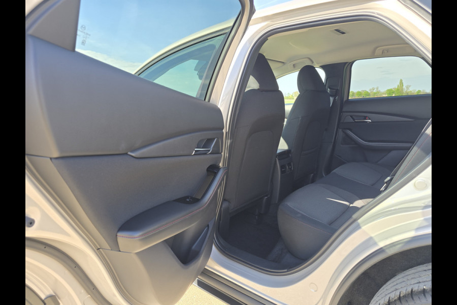 Mazda CX-30 2.5 e-SkyActiv-G Homura - 150 Pk - Mild Hybrid - ParkeerCamera - Stoelverwarming - Navi