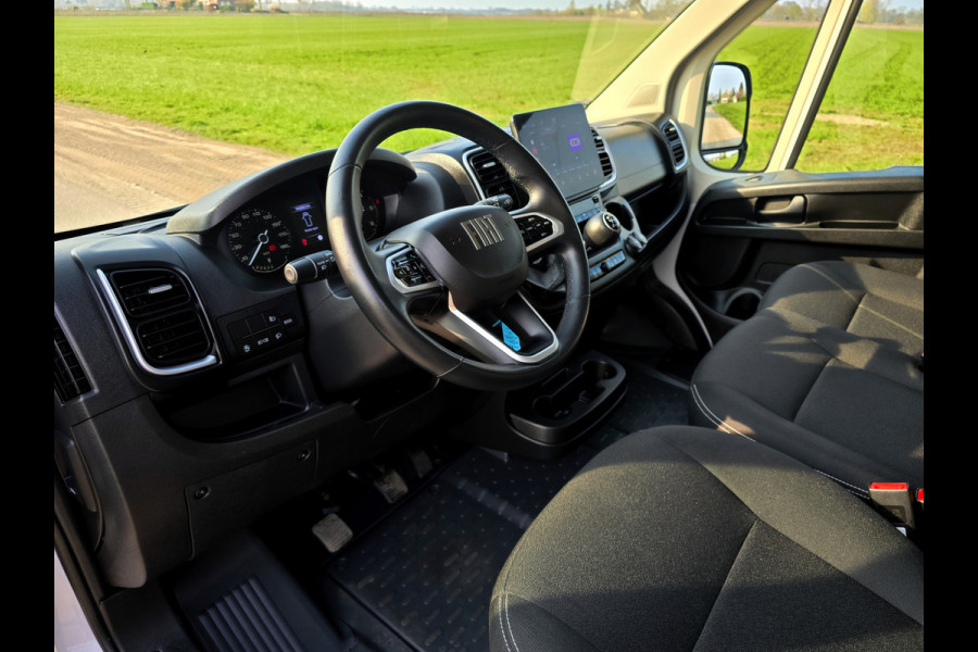 Fiat Ducato 35 2.2 MultiJet L2H2 - 140 Pk - Euro 6 - Groot Scherm - Navi - ParkeerCamera - Airco - Cruise Control