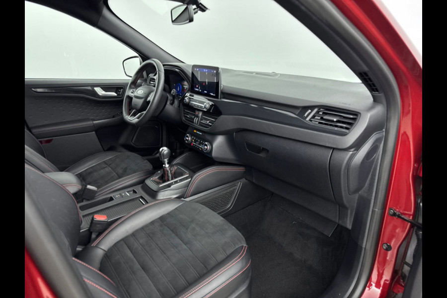 Ford Kuga 1.5 EcoBoost ST-Line X 150pk, 29dkm,1800kg Trekgewicht,CameraV+A,Winterpack