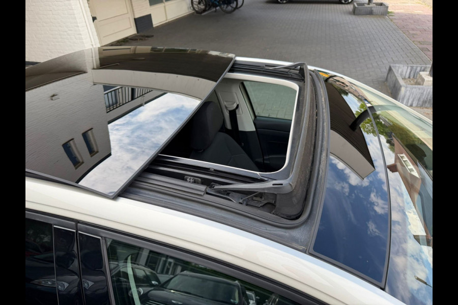 Volkswagen Polo 1.0 TSI R-Line,Panoramadak,Virtual,NL auto,Apple Carplay,Camera,Cruise Control