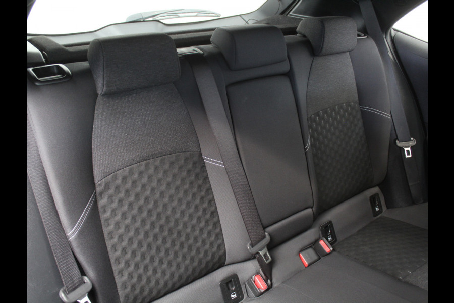 Toyota Corolla Hybrid 140 Active CARPLAY | ADAPCRUISE | CAMERA | LED | LMV16 | NAVI | DAB | CLIMATE