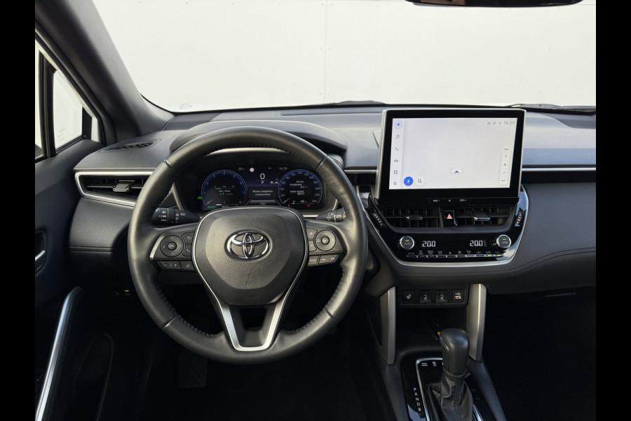 Toyota Corolla Cross Hybrid 200 Dynamic | ACC | Navi | Camera | Keyless | 18 inch