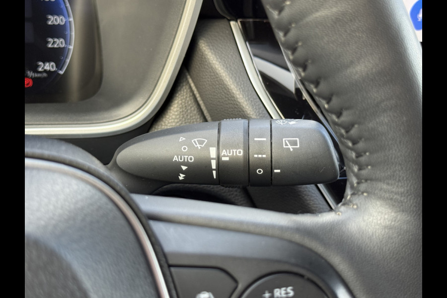 Toyota Corolla Cross Hybrid 200 Dynamic | ACC | Navi | Camera | Keyless | 18 inch